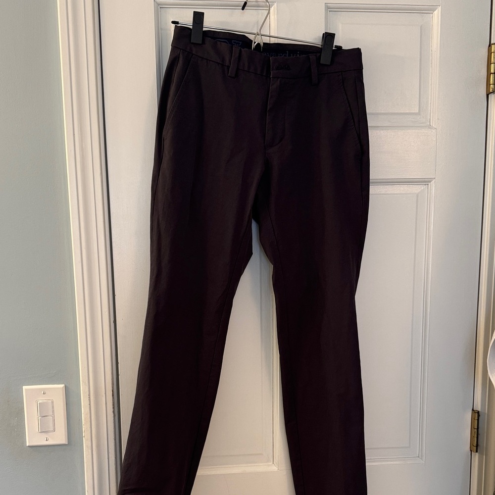 Vineyard Vines Men's Dark Grey Performancr Dress Pants - Classic Straight Fit